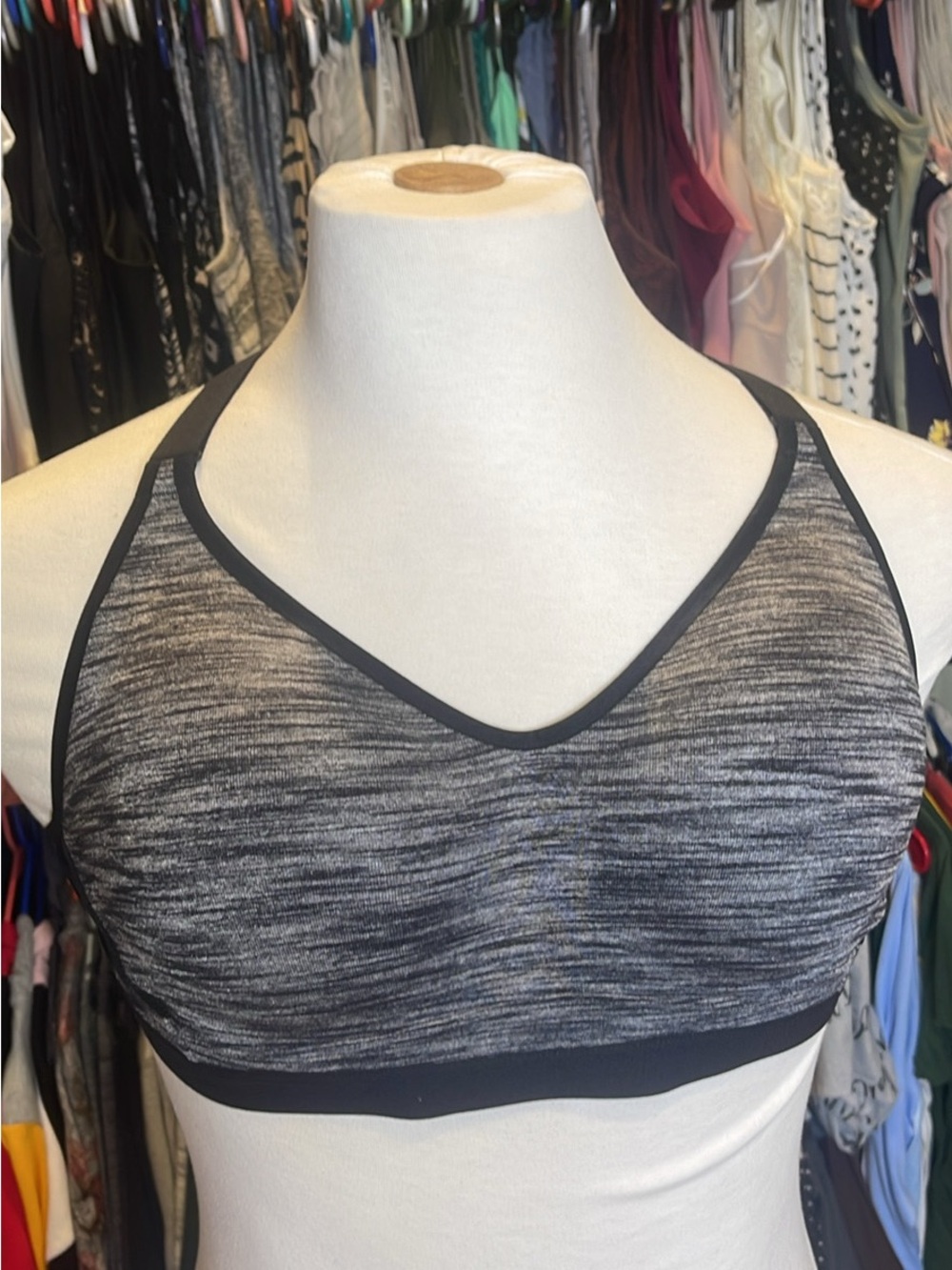 Victoria's Secret Heathered Black & Gray Wireless Sports Bralette